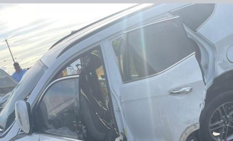Accidente en la Circunvalación de Baní deja tres muertos y cinco heridos