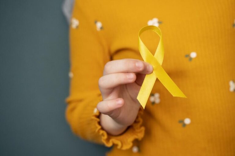 Alerta por detección tardía: el cáncer infantil es curable en 70% de los casos