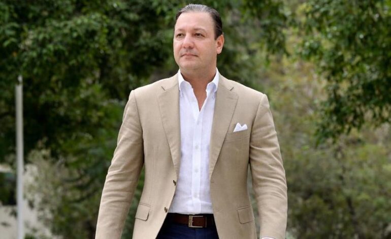 Abel Martínez pide no ser incluido en listado de aspirantes del PLD