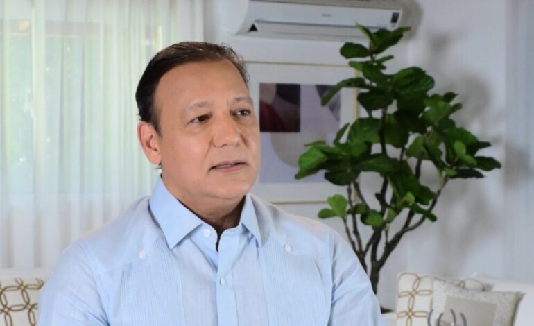 Abel Martínez reafirma que su proyecto presidencial se apega a la legalidad y la unidad del PLD