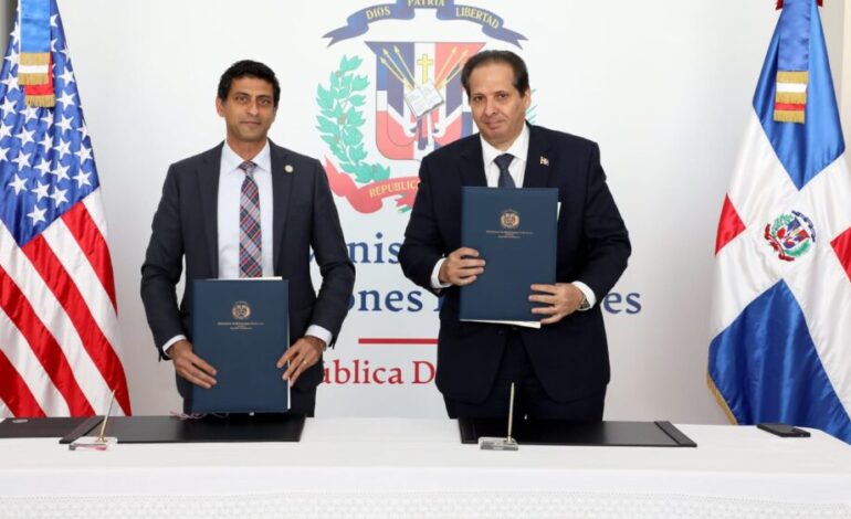RD y EE. UU. firman acuerdo para fortalecer la salud pública y la seguridad sanitaria
