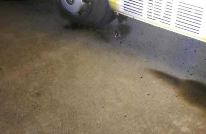 Incendian parcialmente autobús del transporte escolar en Quisqueya