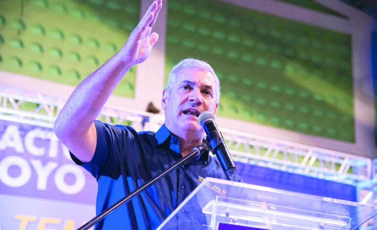 Gonzalo Castillo oficializa aspiración presidencial por el Partido de la Liberación Dominicana