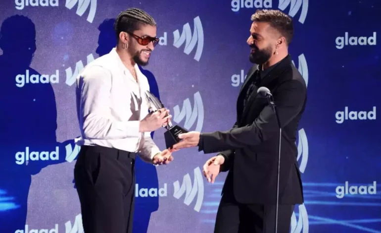 Ricky Martin a Bad Bunny: “Cuando uno de los nuestros gana, ganamos todos”