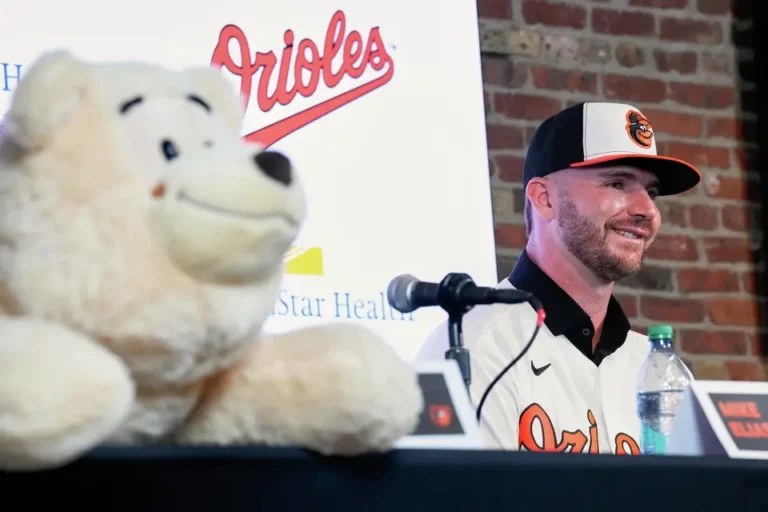 Pete Alonso debuta con jonrón y guía triunfo de Baltimore Orioles ante los New York Yankees