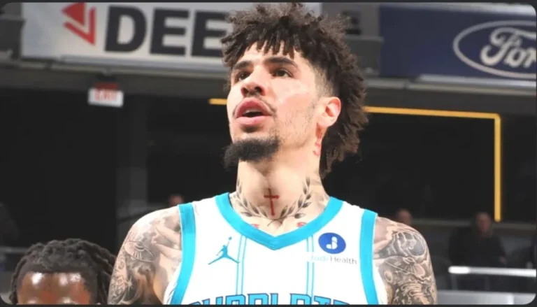 LaMelo Ball sale ileso tras accidente vehicular en Charlotte