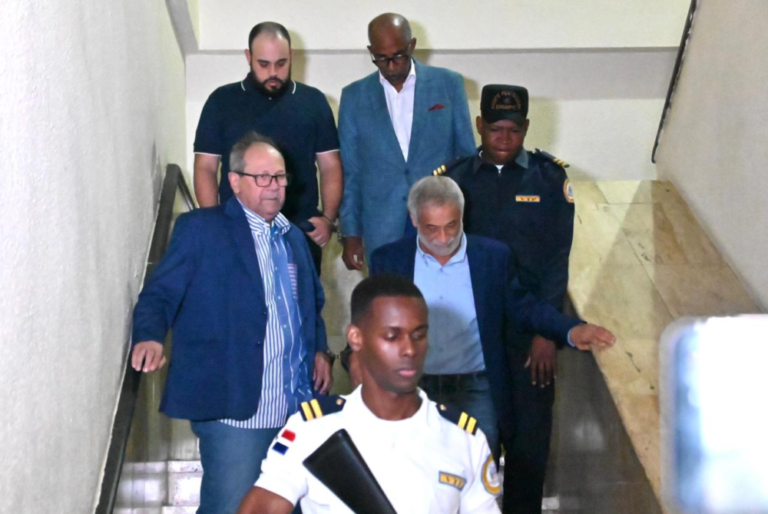 Dejan en libertad condicional a administradores de Barra Payán acusados de presunto desfalco por más de RD$39 millones
