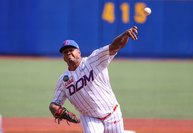 Leones rugen temprano y dominan el partido