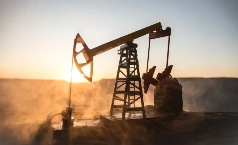 Petróleo se dispara: Texas sube 4.6% en medio de tensión entre EE.UU., Irán e Israel