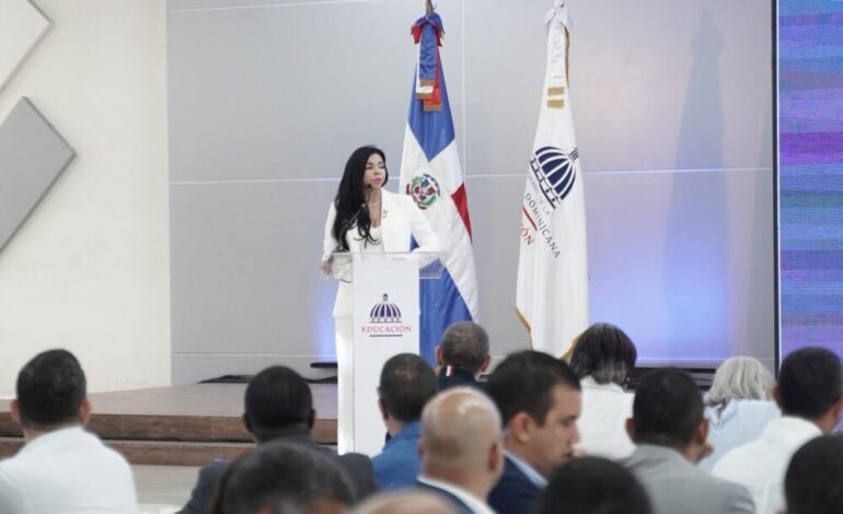 MINERD impulsa jornada sobre nuevo Código Penal y ley de compras públicas