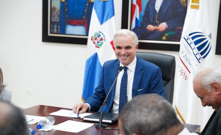 Educación inicia preparativos para el año escolar 2026-2027