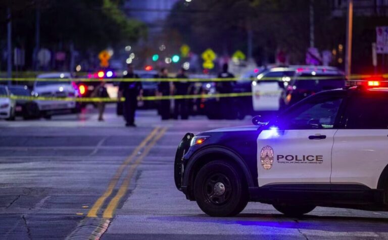Mujer muere en tiroteo en gasolinera de Miami-Dade