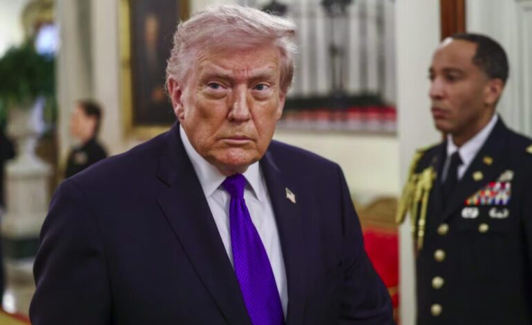 Trump afirma que EE. UU. mantiene conversaciones con Cuba