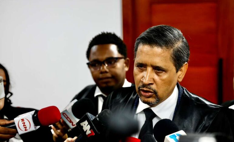 Aplazan coerción contra fiscal por caso Senasa
