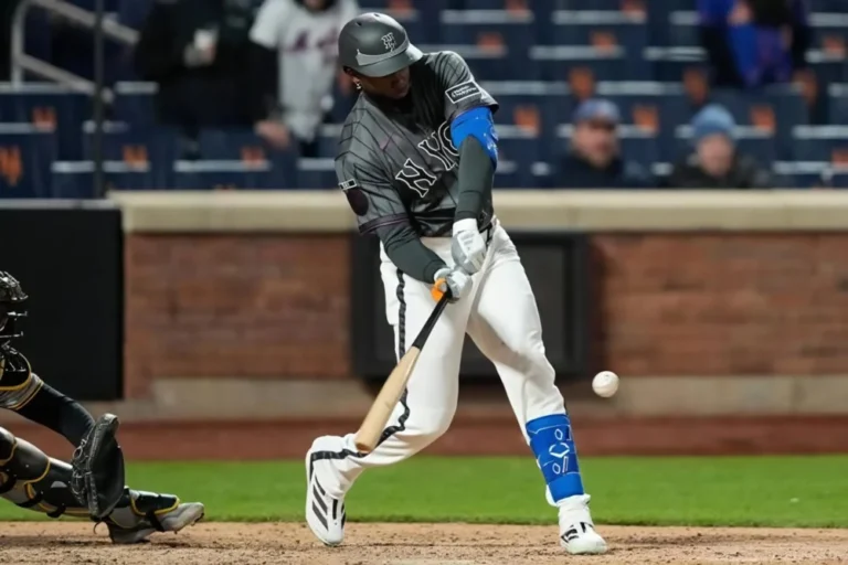 Luis Robert Jr. decide en extra innings para los Mets