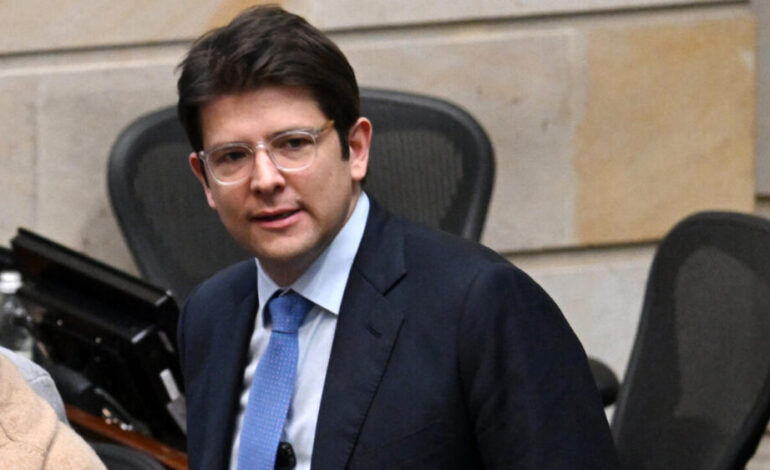 Detienen en Argentina a colombiano con alerta de Interpol; confusión sobre el caso vinculado