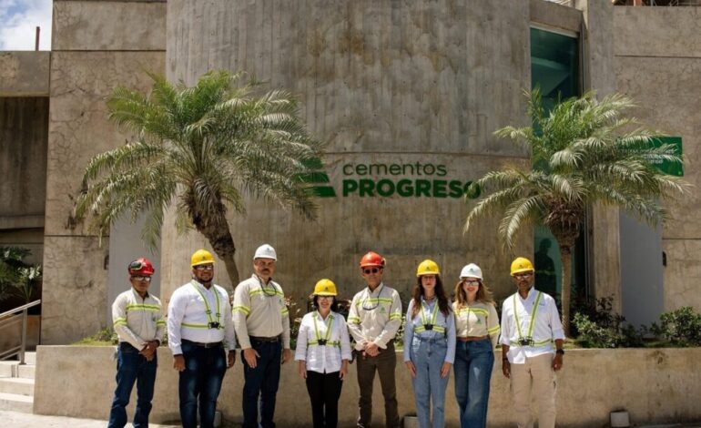 Cementos Progreso recibe a ProDominicana en su planta de San Pedro de Macorís