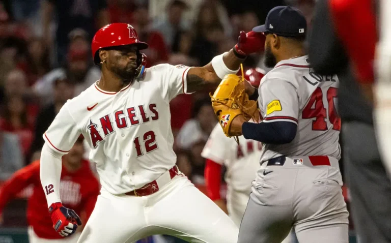 Bronca en MLB: Soler y López se van a los puños