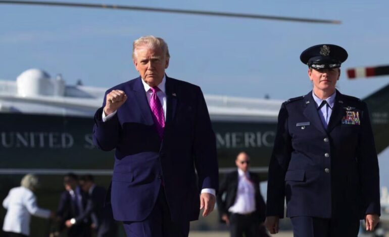 Trump anuncia movimiento de petroleros y operaciones en el estrecho de Ormuz