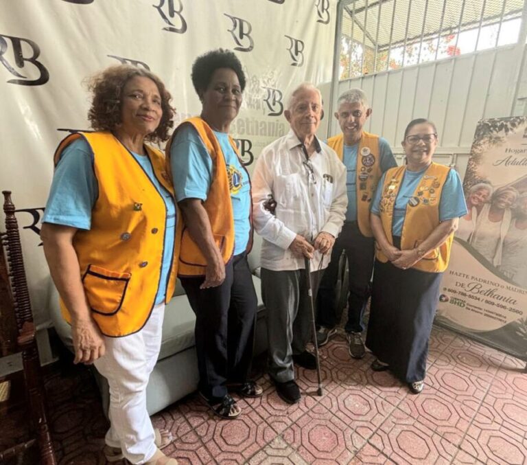 Residencia Bethania celebra su 20 aniversario con emotivo acto en Santo Domingo Este