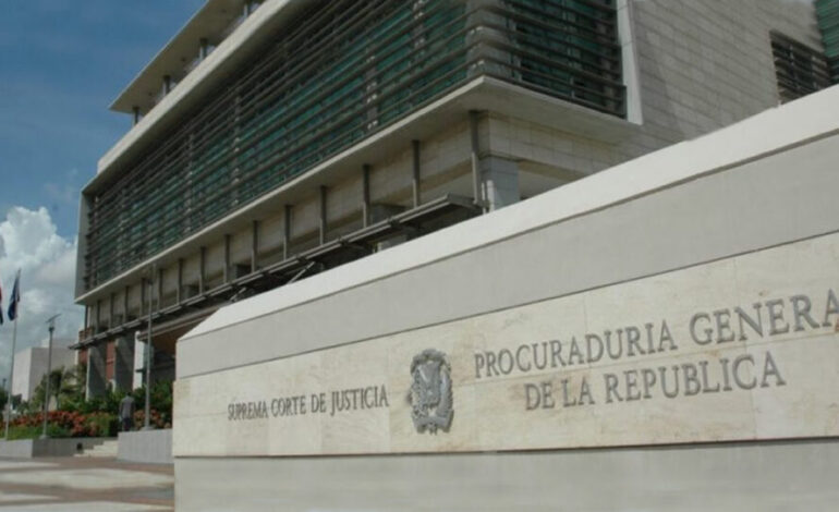 Cae red con más de 500 televisores de contrabando en operativo en Santo Domingo Este