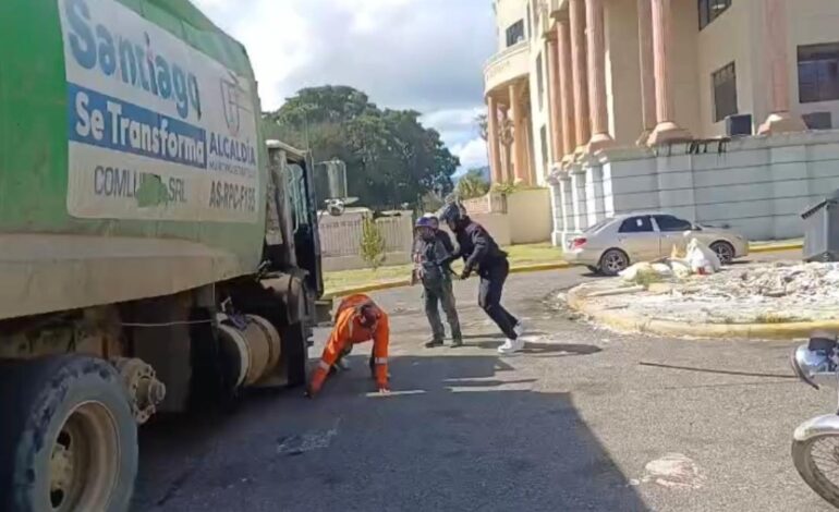 Tragedia en Santiago: matan chofer de camión tras brutal ataque de motoconchistas