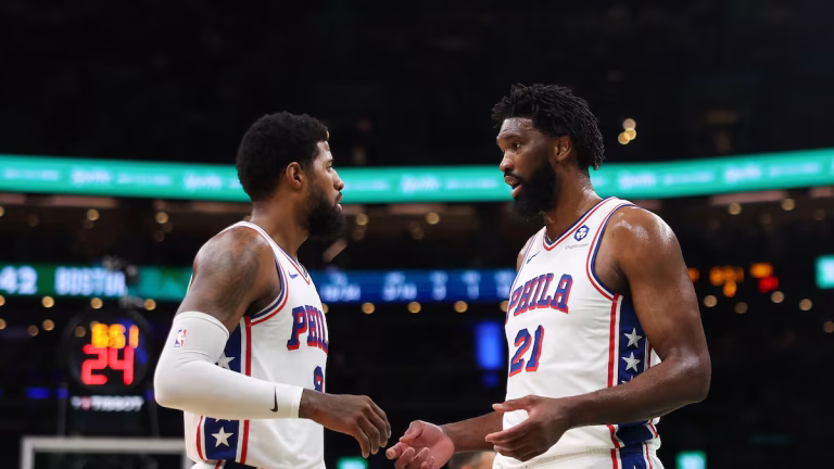 Golpe en Boston: Embiid revive a los 76ers y enciende la serie ante Celtics