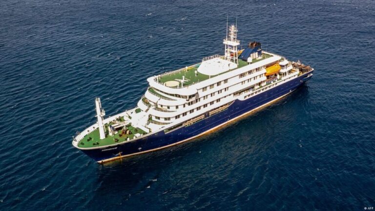 Posible foco de hantavirus en crucero obliga a evaluar evacuación hacia Canarias