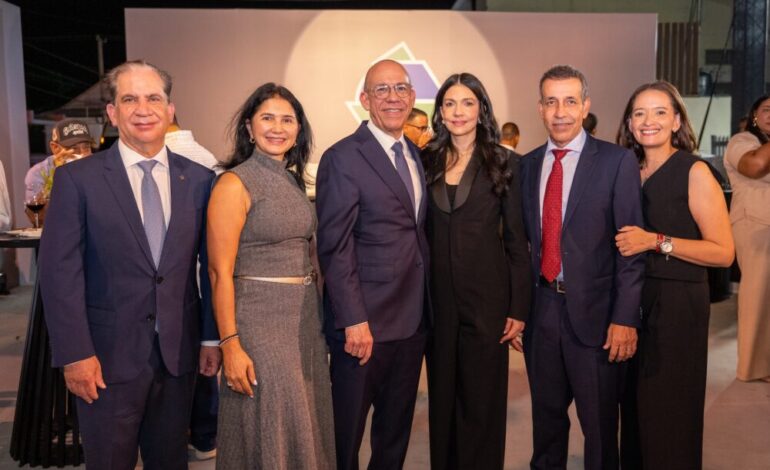 Banco Santa Cruz inaugura nuevo centro de negocios en Mao