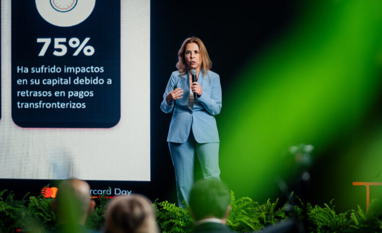 Mastercard impulsa debate sobre pagos digitales en RD