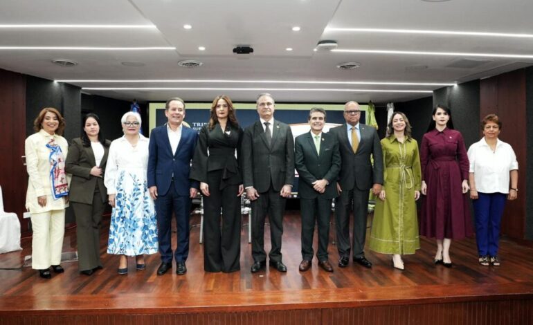 TSE reafirma compromiso con igualdad política de la mujer