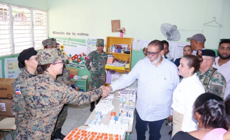 DGDC y Ejército realizan jornada social en Laguna Salada