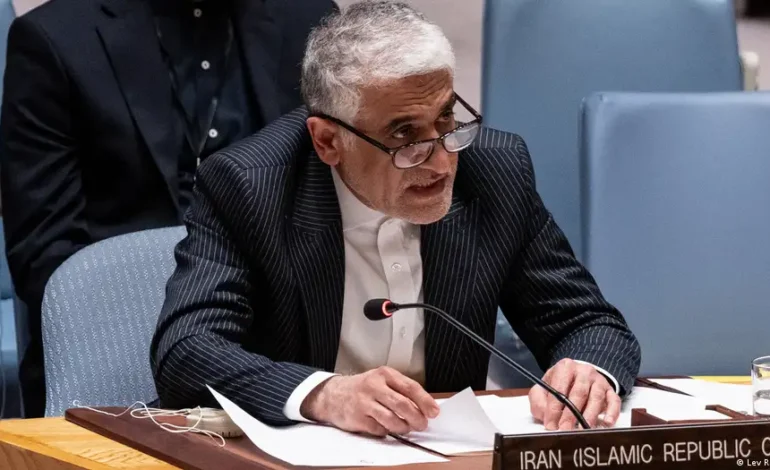 Irán lanza fuerte advertencia por resolución sobre el estrecho de Ormuz