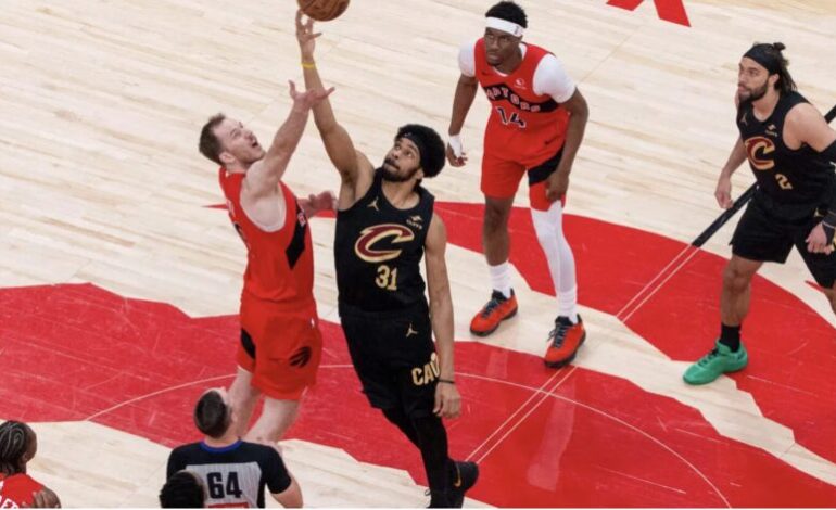Barrett salva a Toronto y fuerza el séptimo