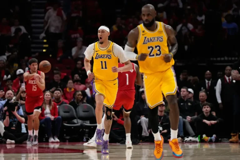 LeBron lidera la resistencia: Lakers avanzan y van contra el Thunder