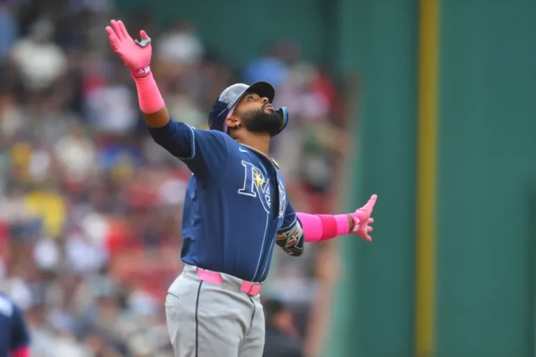 Junior Caminero sacude jonrón y Rays vencen a Boston