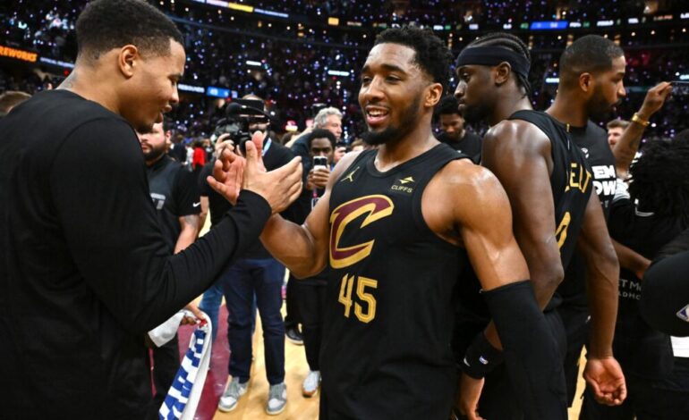 Cavaliers aplastan a Pistons y avanzan a la final del Este