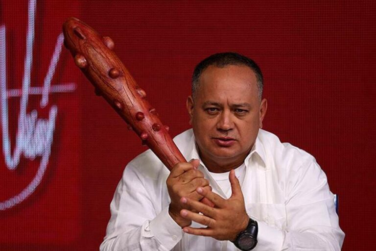 Diosdado Cabello deja entrever posible final de “Con el mazo dando”