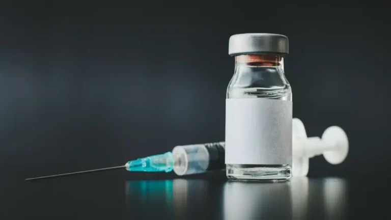 Vacuna experimental contra el cáncer despierta esperanza en pacientes con tumor colorrectal