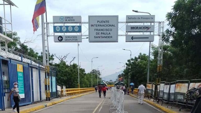 Limitan tránsito en puente fronterizo por daños en lado venezolano