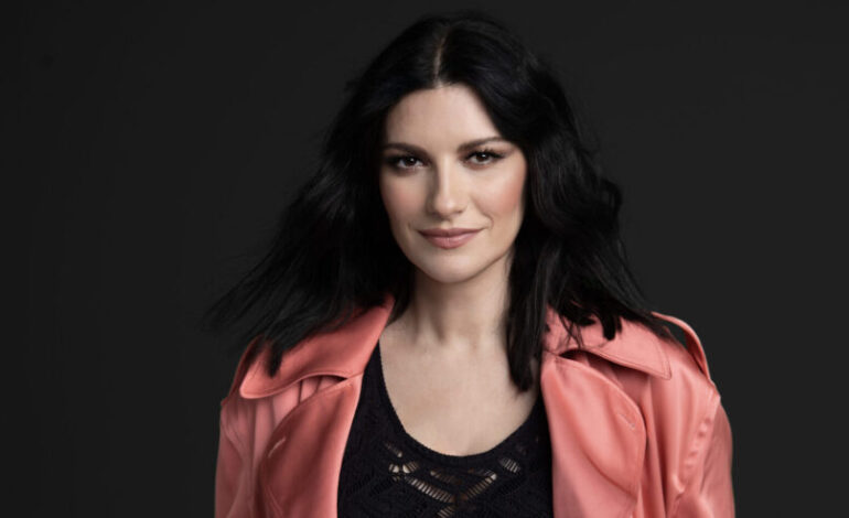 Laura Pausini enciende Santo Domingo con su regreso después de 14 años