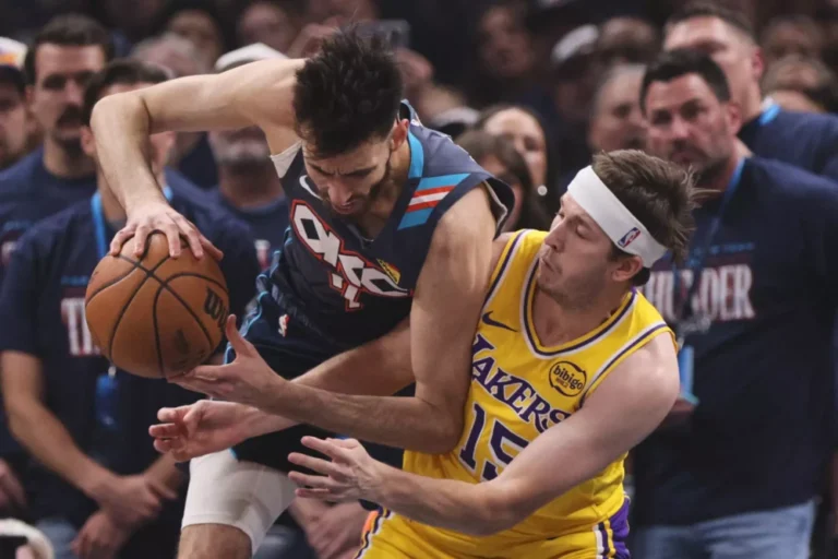 Thunder vuelve a castigar a Lakers y toma ventaja 2-0