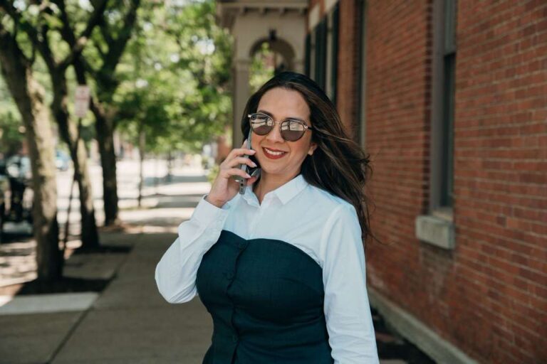 Everlyn Moran impulsa la educación financiera