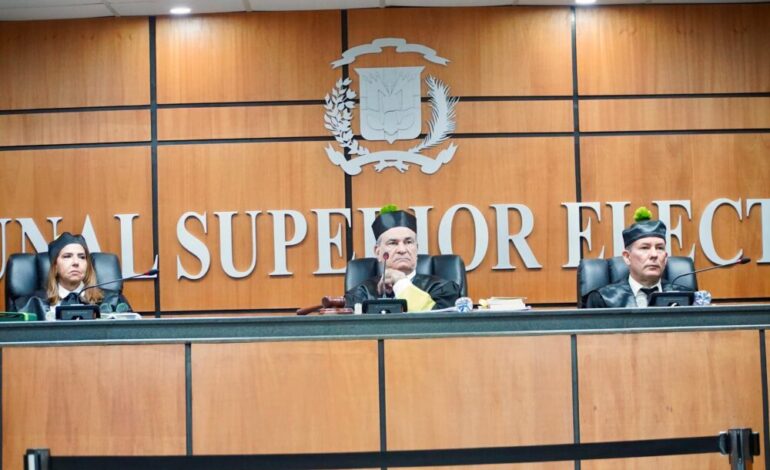 TSE aplaza audiencia sobre reglamento de encuestas electorales de la JCE