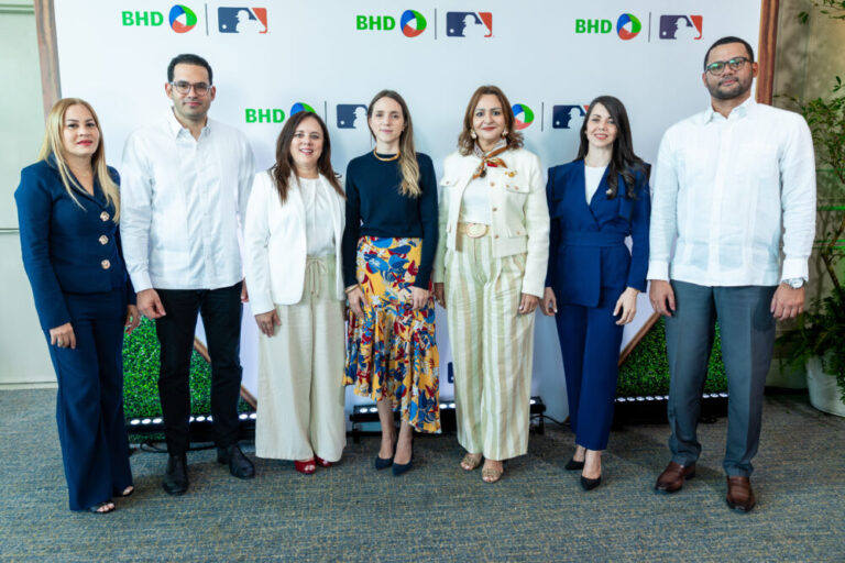 BHD y MLB celebran 20 años impulsando el desarrollo integral de prospectos dominicanos