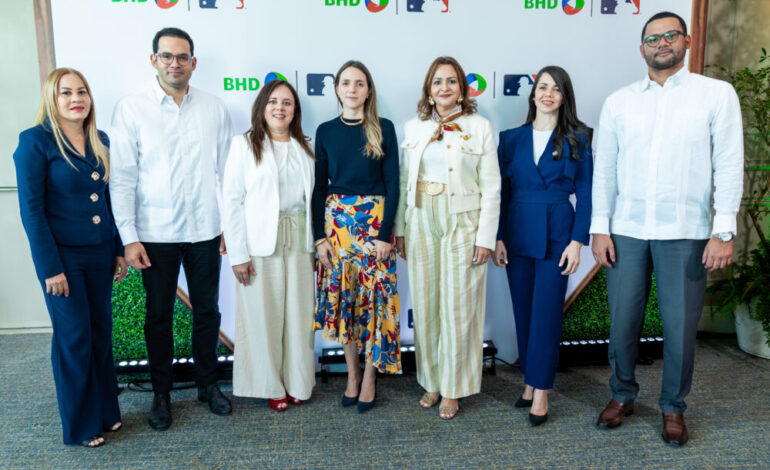 BHD y MLB celebran 20 años impulsando el desarrollo integral de prospectos dominicanos