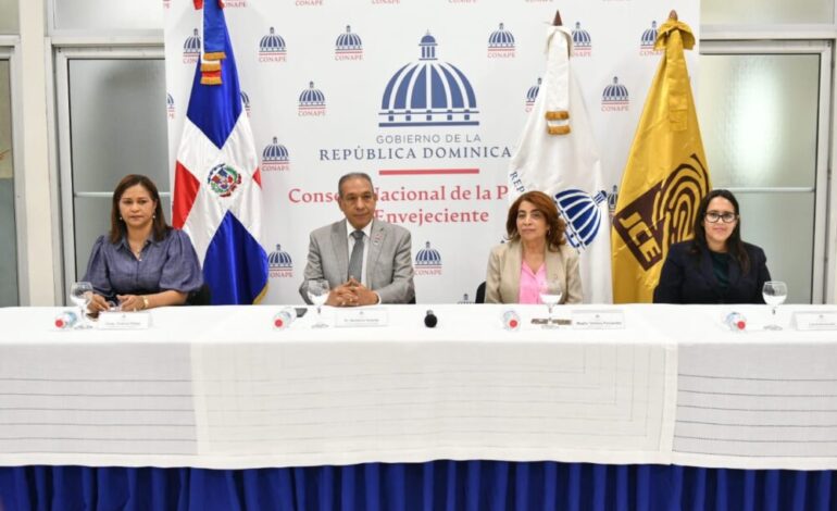 JCE y CONAPE ponen en marcha jornada nacional de cedulación para adultos mayores