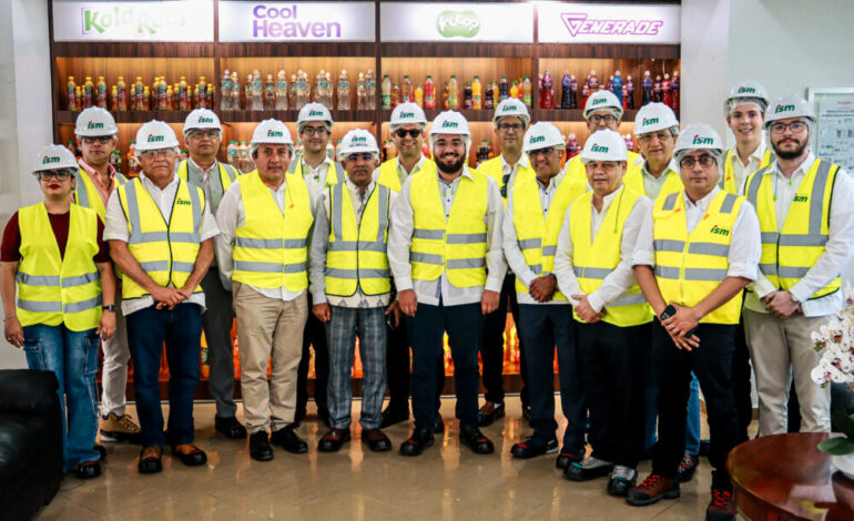Embajador de la India visita planta de Industrias San Miguel en Santiago Rodríguez