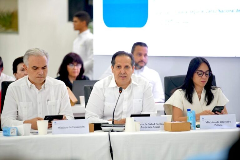 Santiago reduce mortalidad infantil y fortalece salud preventiva
