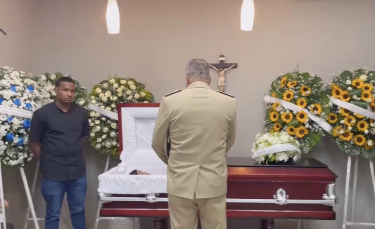 Dolor y clamor de justicia por agente de Migración fallecido